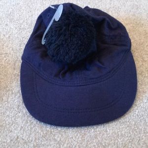 NWT Baby Gap Baseball Cap with Pom Pom 0-6 months